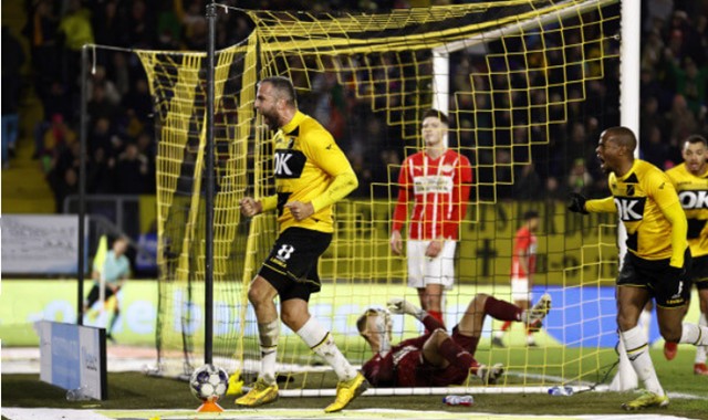 摩根体育- 利兹联重返顶级联赛倒计时，法尔克青春风暴席卷  