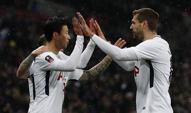 摩根体育官方网站- 热刺新帅首秀告捷，孙兴慜戴帽率队逆转取胜  