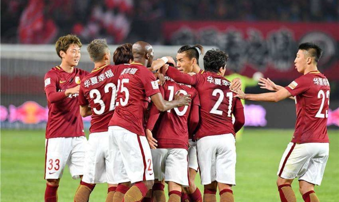  斯图加特冬窗引援见效，保级形势逆转获好评  